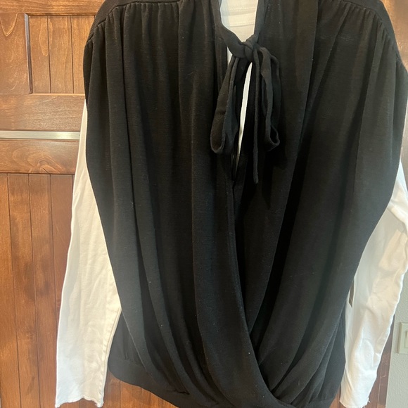 Anthropologie sweater/vest/wrap top, SIZE L - Picture 3 of 4